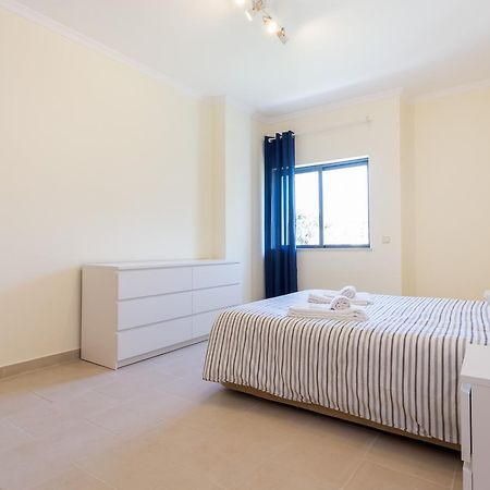 Pedros Apartment By Seewest Lagos Extérieur photo